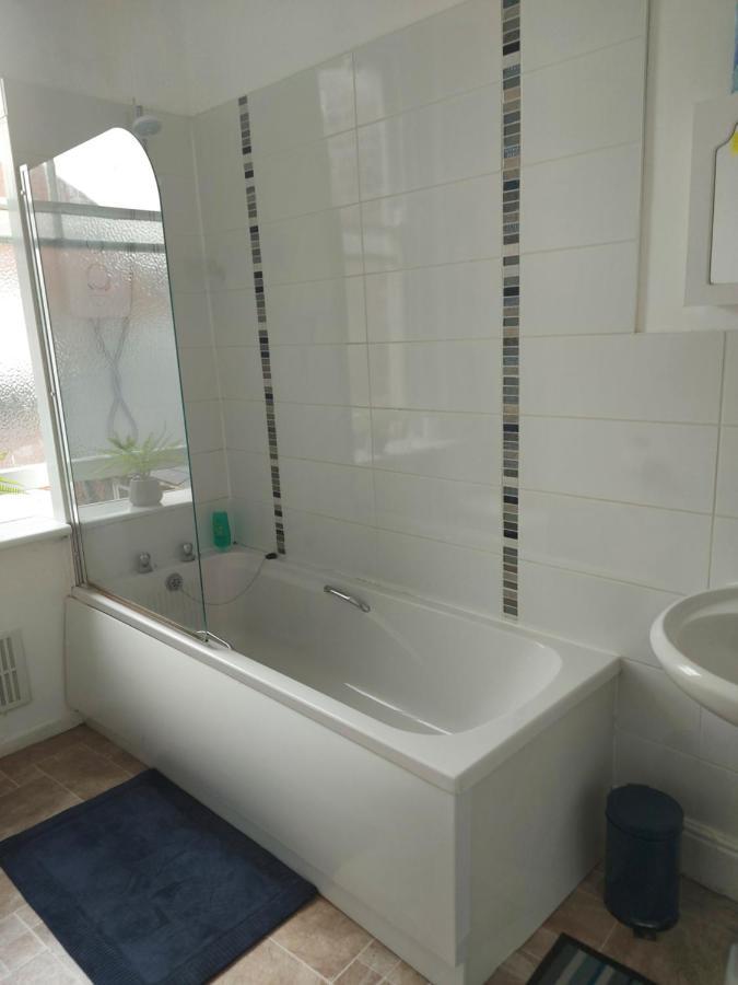 Appartamento Sandyrise Holiday Lets Scarborough Esterno foto